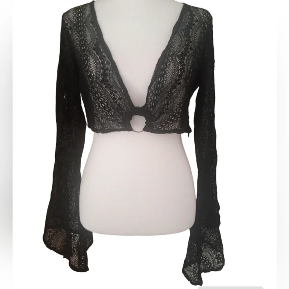 Nasty Gal Lace O Ring Black Flutter Bell Sleeves Top Size 8 - Picture 4 of 10